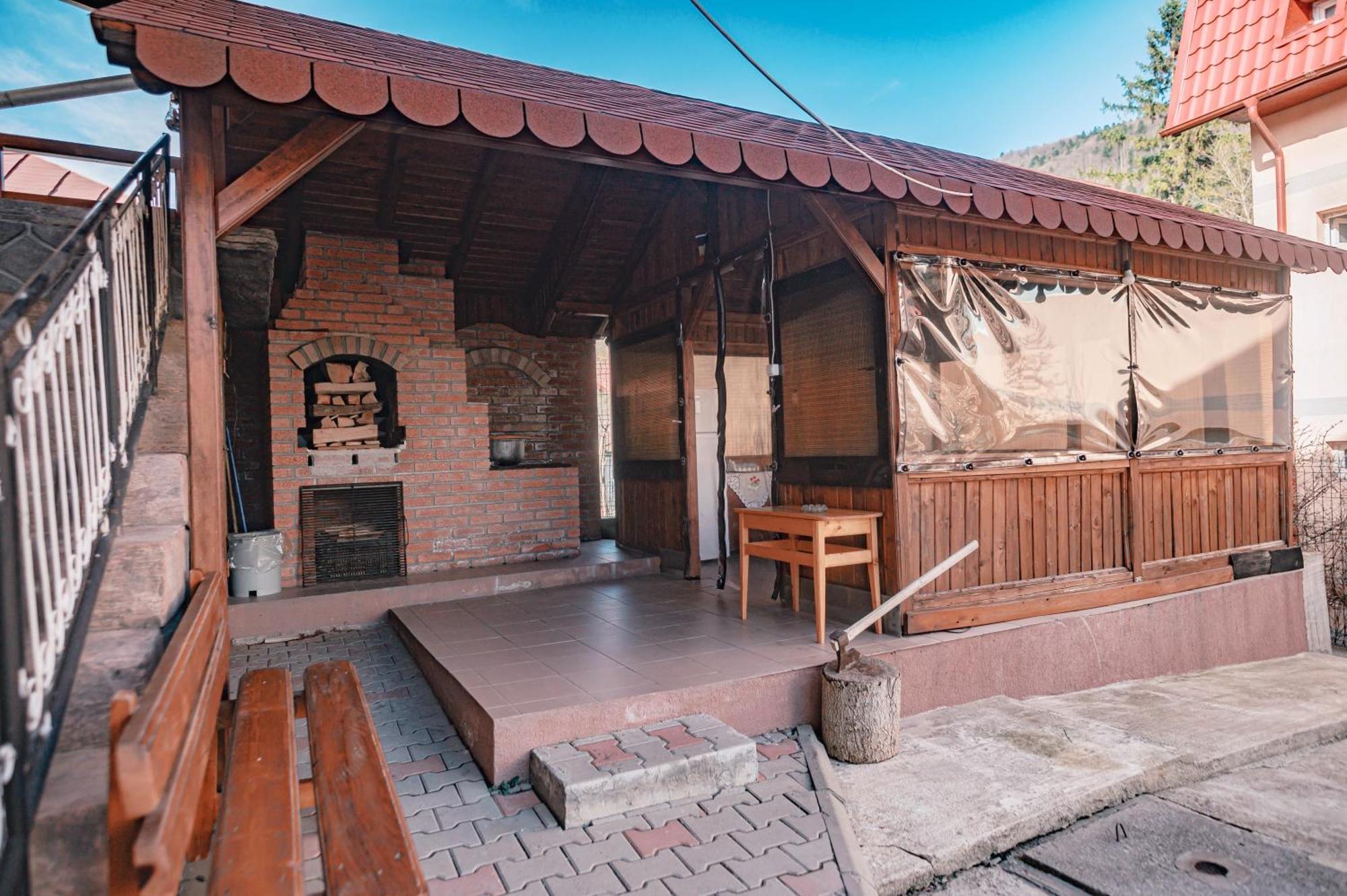 Alpine Bliss Sinaia Hotel Ngoại thất bức ảnh